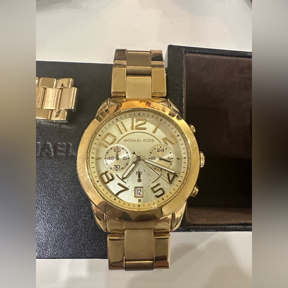 Michael Kors Oversized Watch